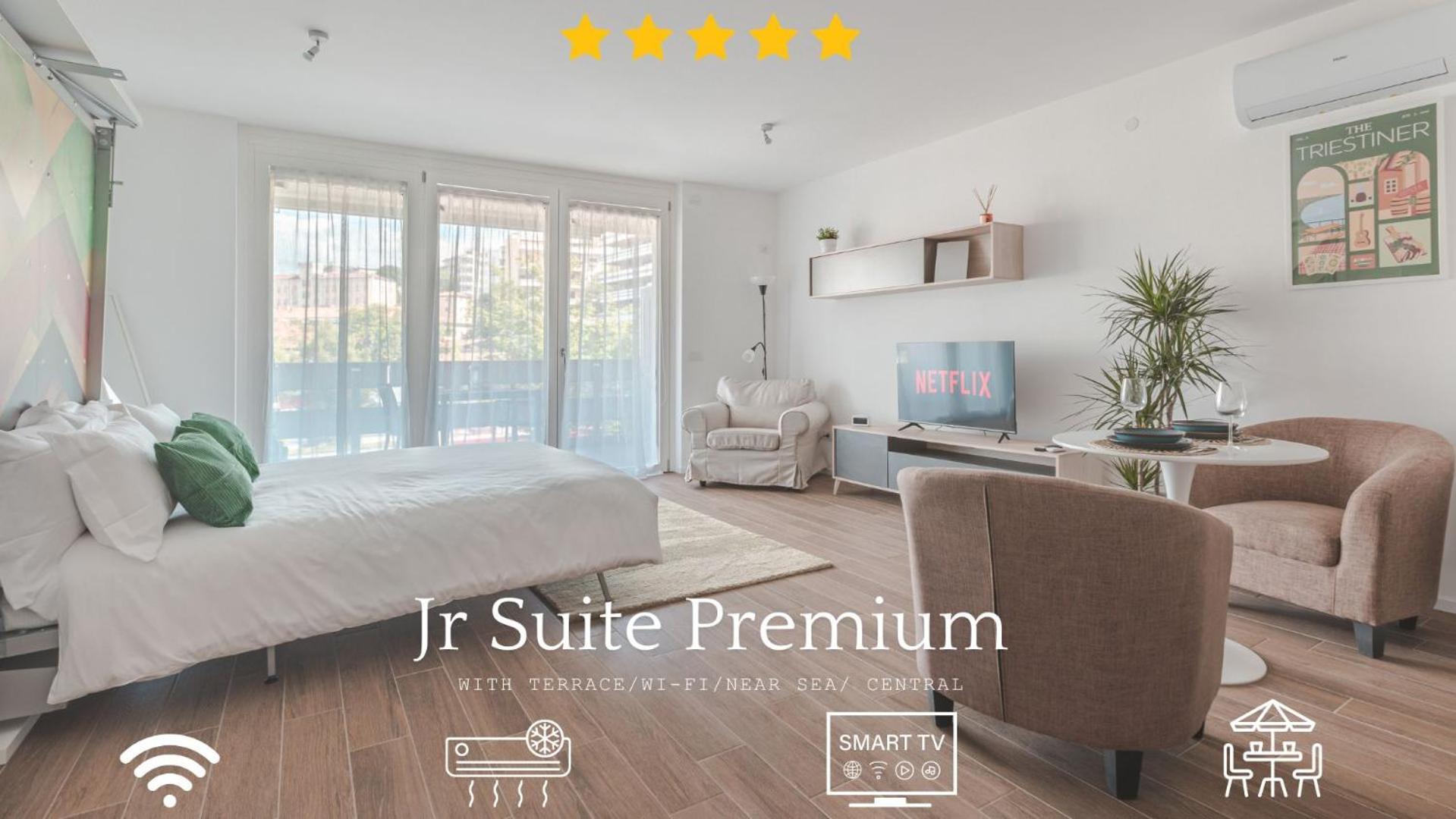Jr Suite Premium - Terrace - Wi-Fi - Public Parking Триест Екстериор снимка