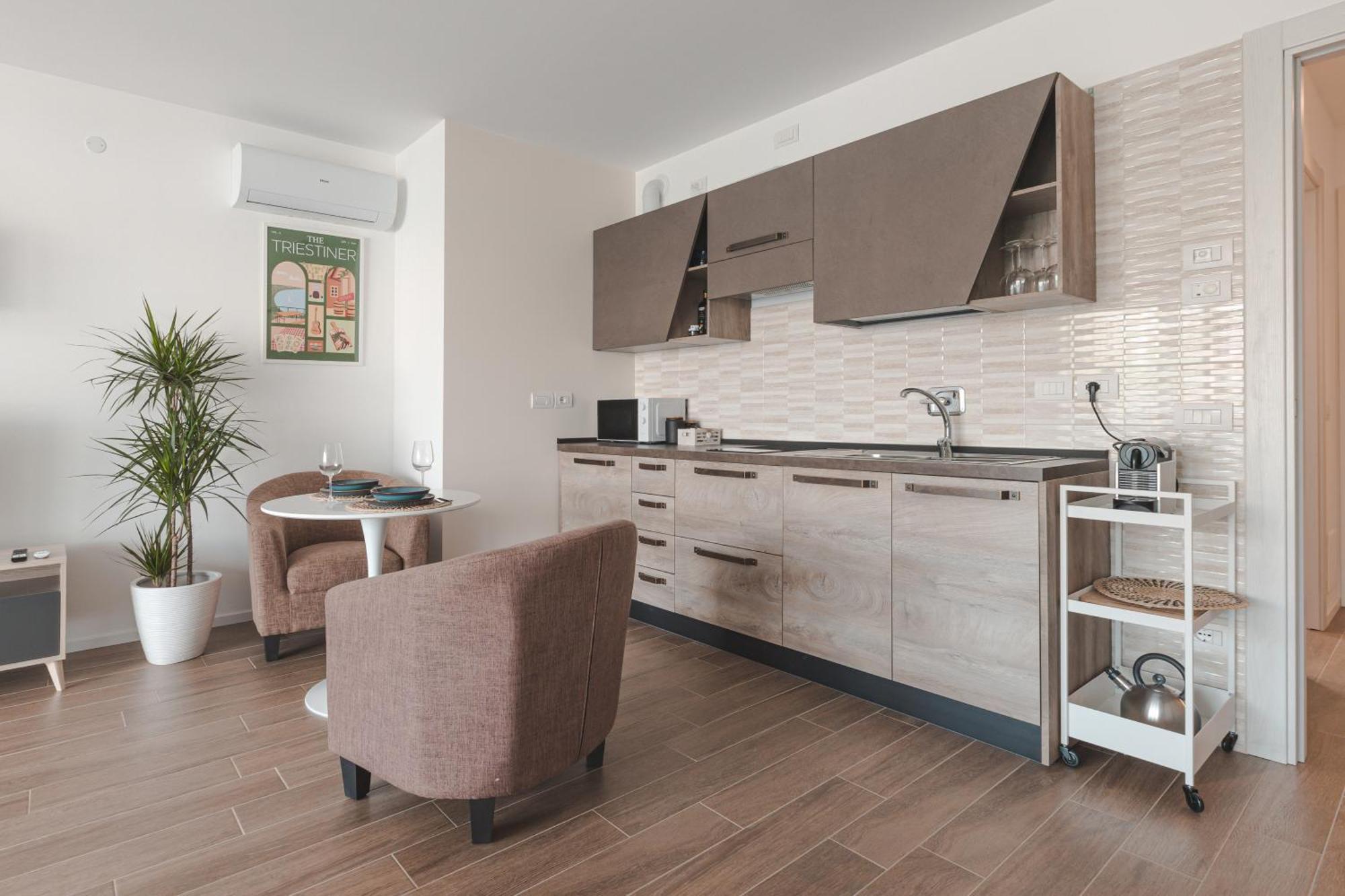 Jr Suite Premium - Terrace - Wi-Fi - Public Parking Триест Екстериор снимка
